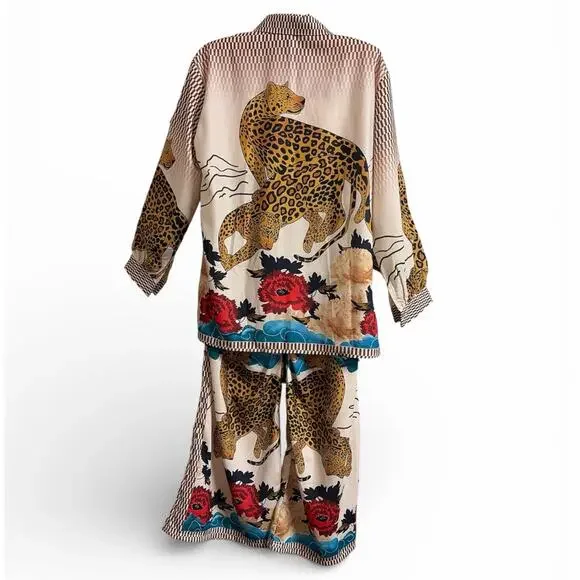 Wild Patter Print Boutique Wide Leg Pant Lounge Set size Small NEW - Picture 3 of 12